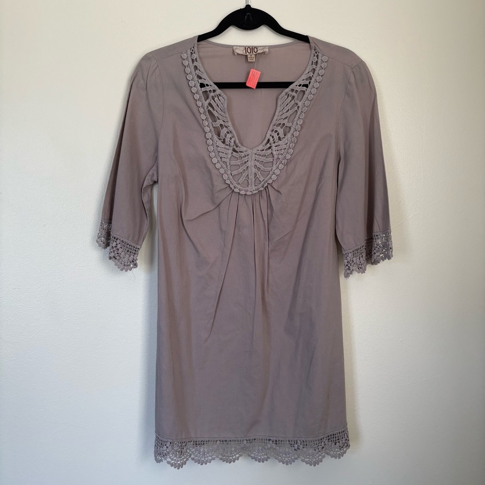 1010 | Lace Taupe Tunic | Size Medium